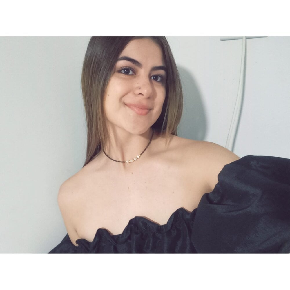sahory_7's Offline XXX Chat
