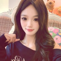 DX-005's webcam live show