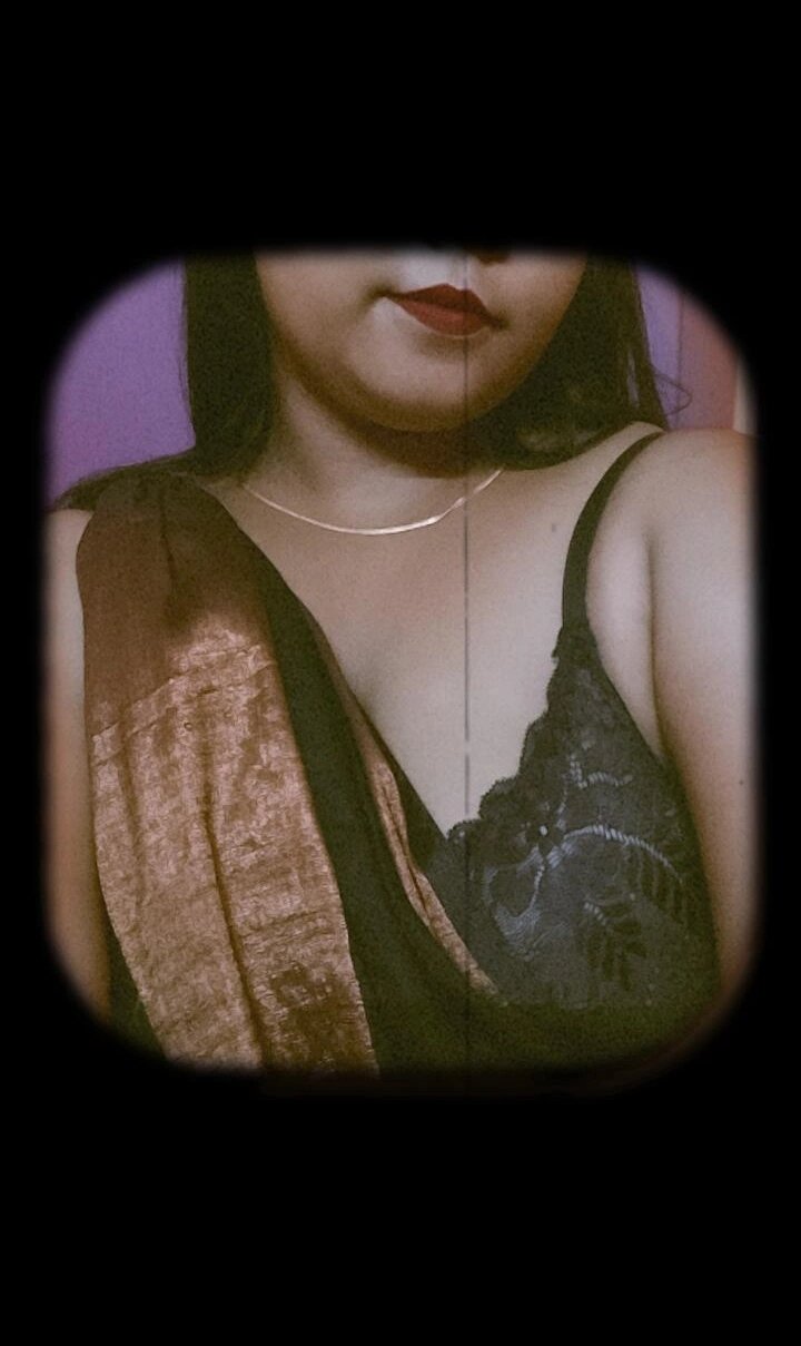 ITZ_YUVIKA's Offline XXX Chat