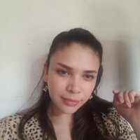 julia_cutee's Offline Chat Room