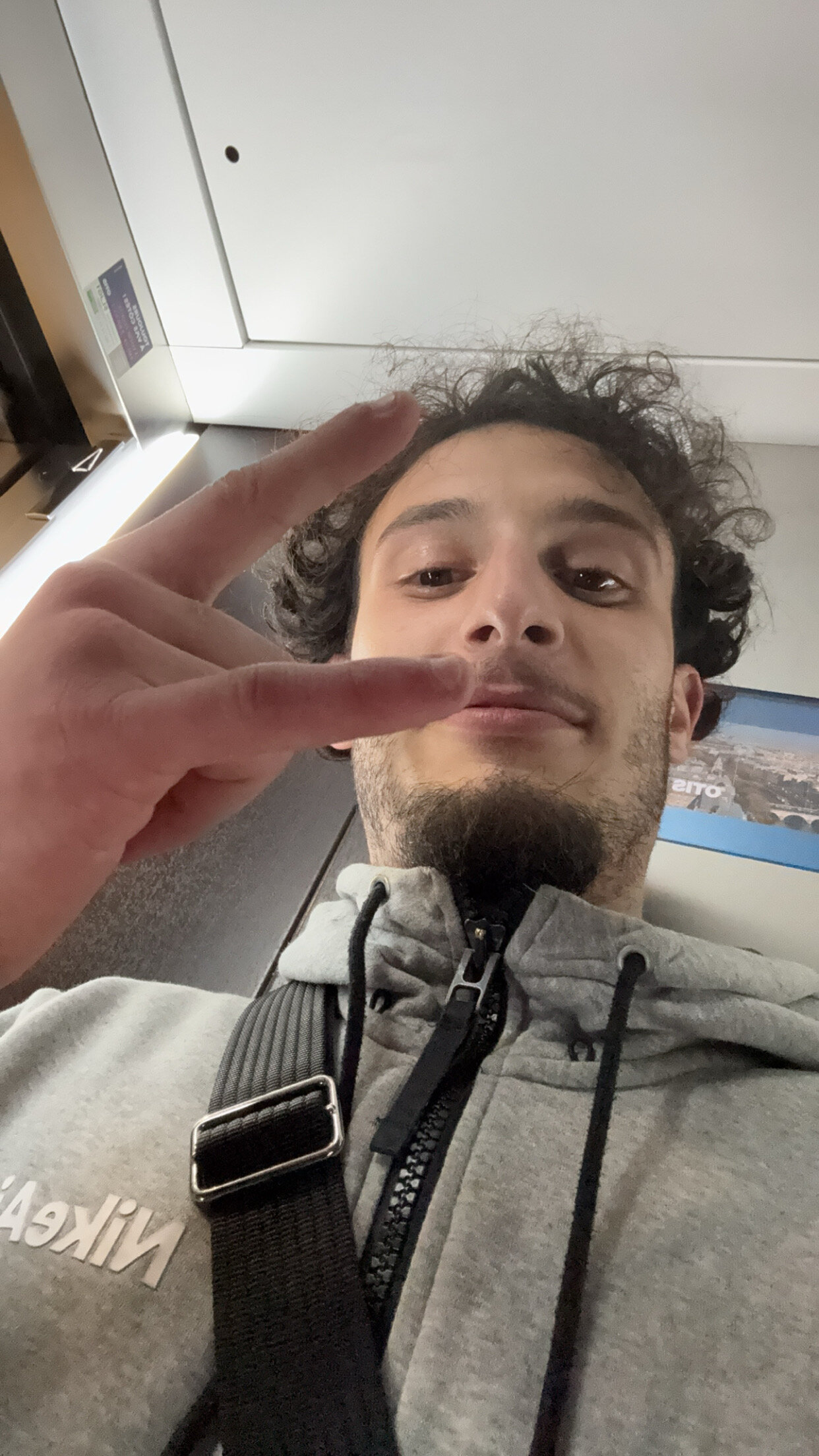 lagrossebite91100