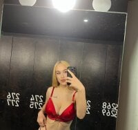 dolce_betty's webcam live show