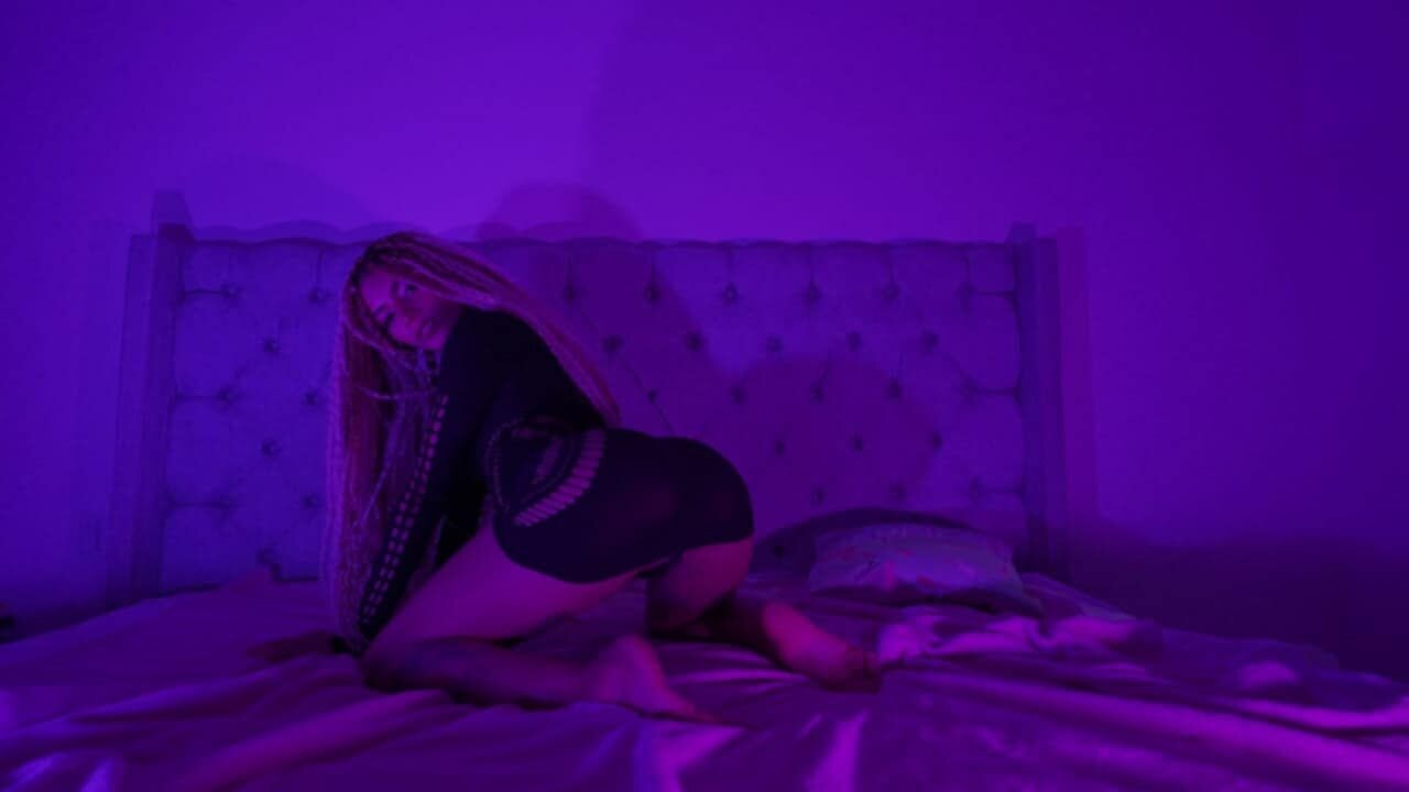 kitty__cum699