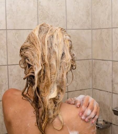 stripchat silverseductress webcam profile pic via onaircams.com