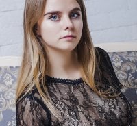 MoanaKeri's Offline XXX Chat