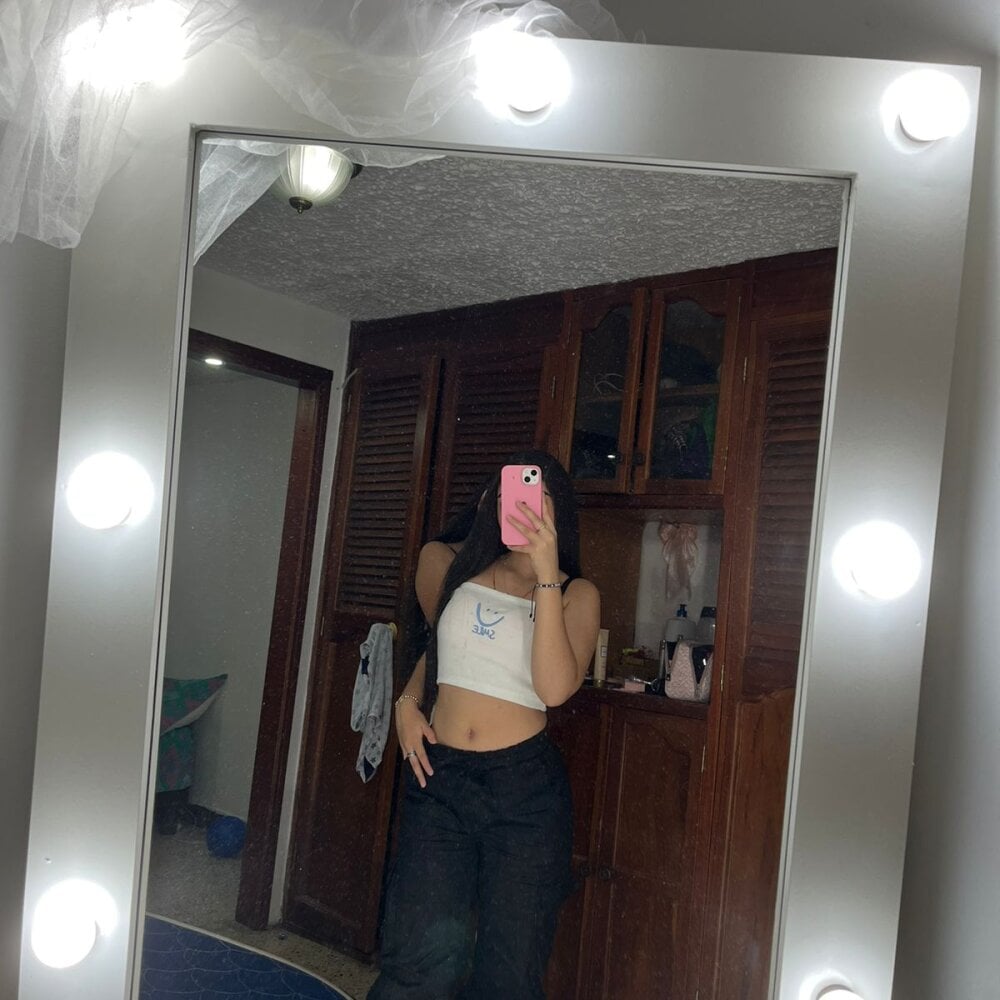 Samantha_Smiley1