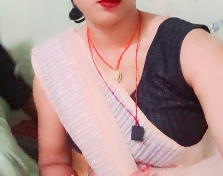 webcam-sexe.net chetna_sharma livesex profile in ill-let-you-guess cams