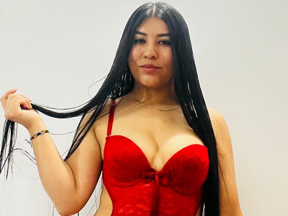 reinavelvet_adonis from stripchat
