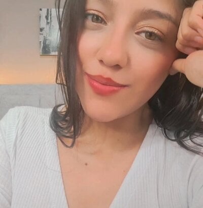 aleja_cute_ private show