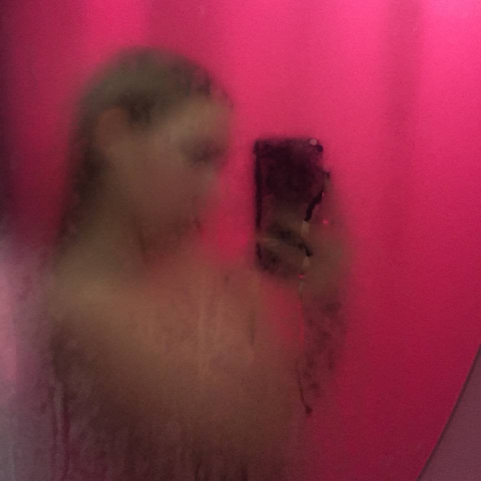 Watch millerkim live on cam on StripChat