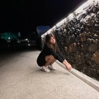 MarryCherryAs' Offline Chat Room