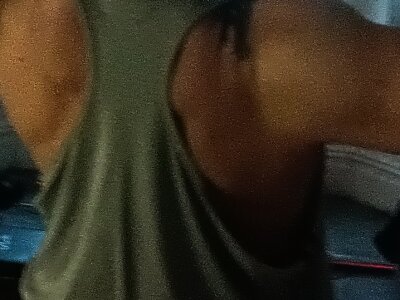 Beelzebubekbee Live Cam on StripChat