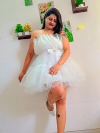 LUSTY_DOLL's Offline Chat Room