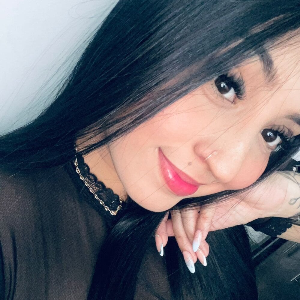 Pixie_anne Webcam Show | xhamsterlive.com