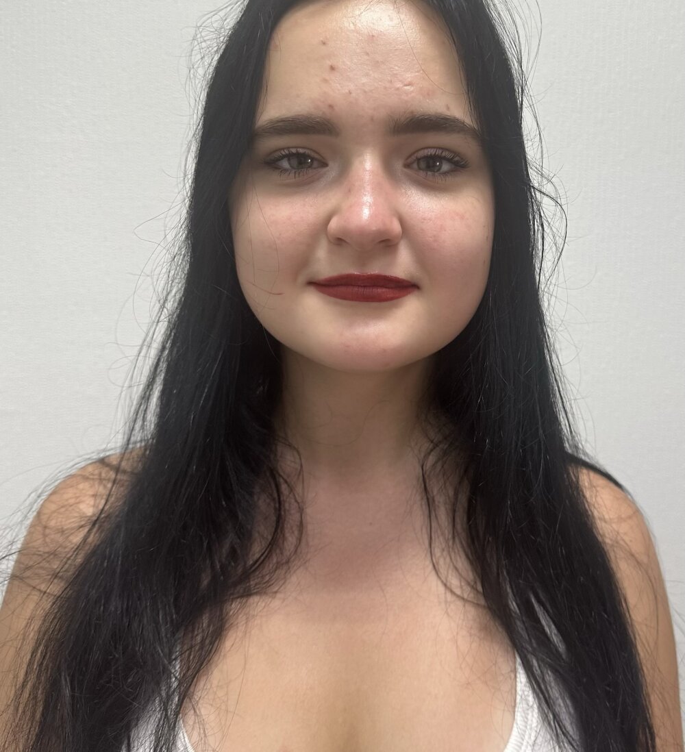 EdinaHigginson profile