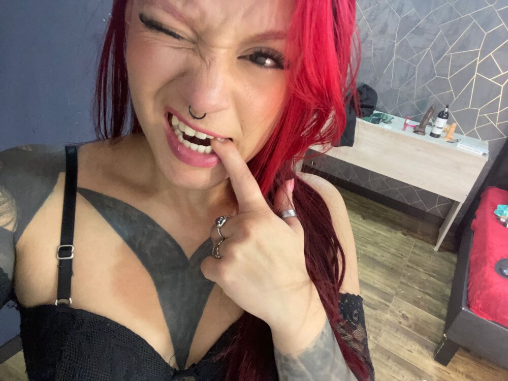 dahiana_klimt from stripchat