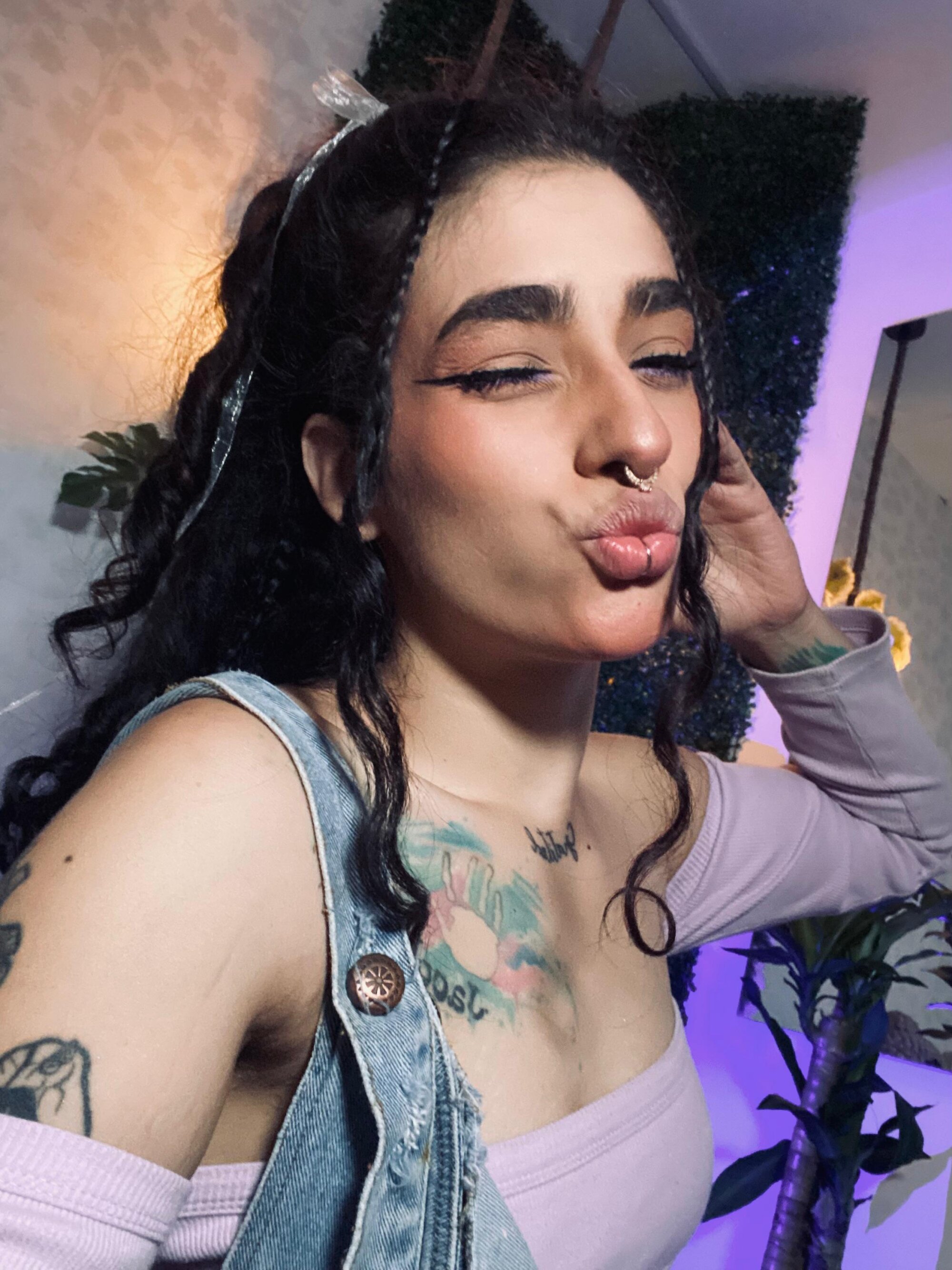 Ella_Flame_