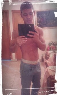Luisalexander1's webcam live show