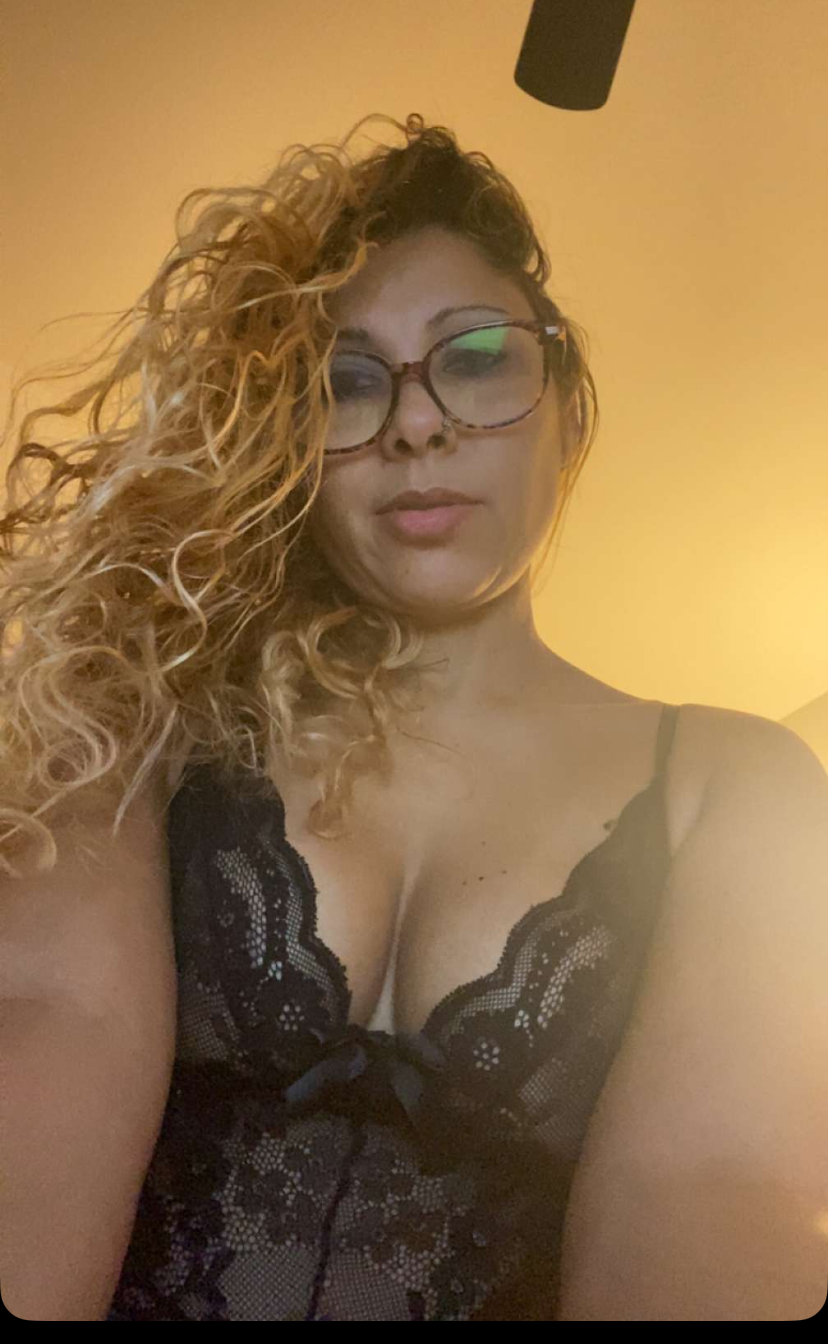 lickablelopez from stripchat
