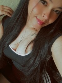 Taffy-Emma_love's webcam live show
