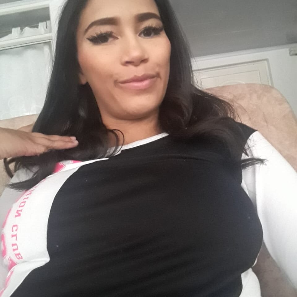 kitty_and_lion from stripchat