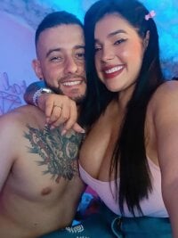 Krysstal__'s Offline Chat Room