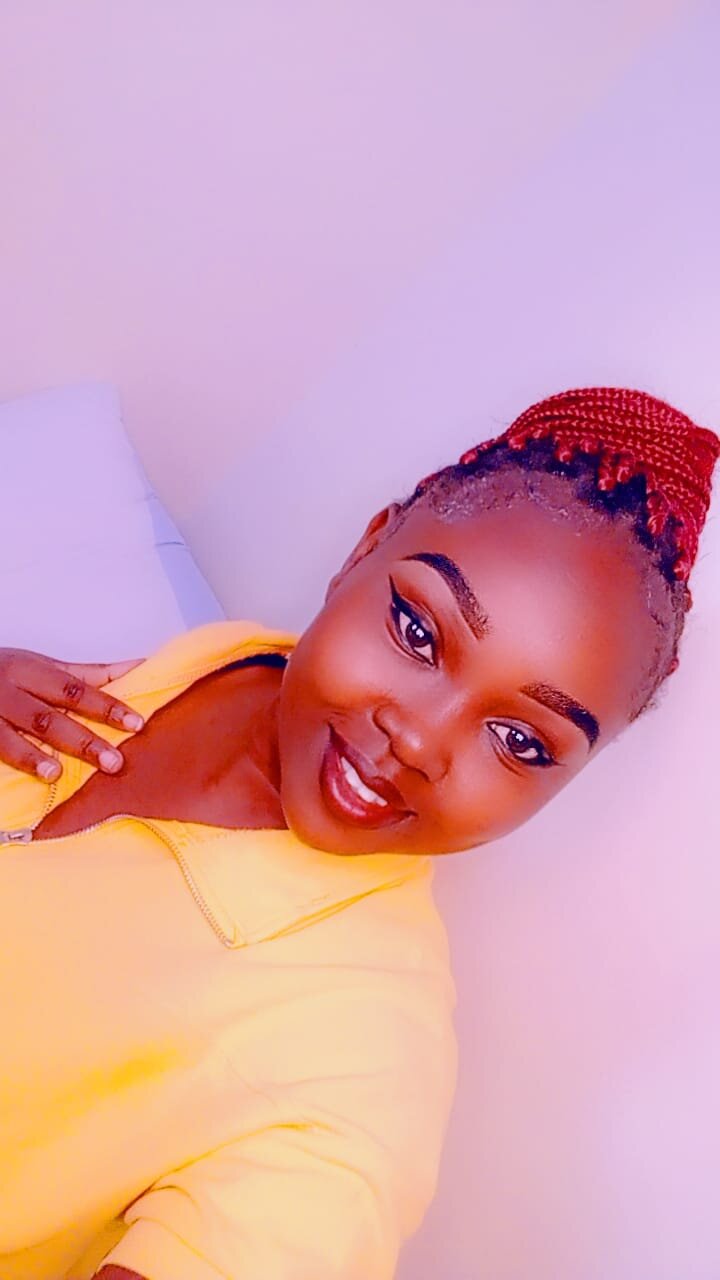 Golden_divaa