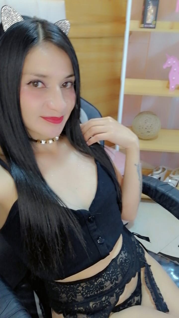 Karla_Jhonnes