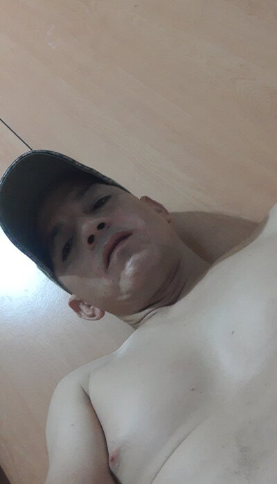 carlo1377 from stripchat