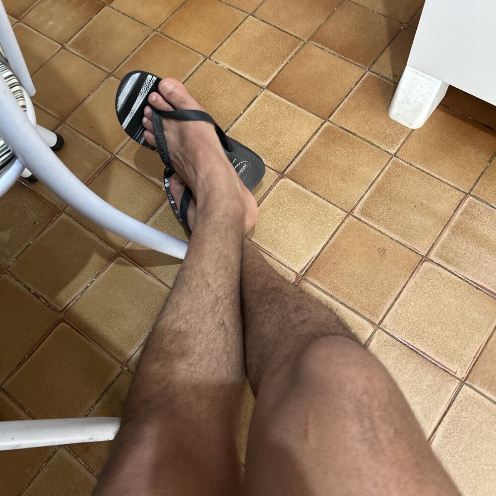 picademel028's Offline XXX Chat