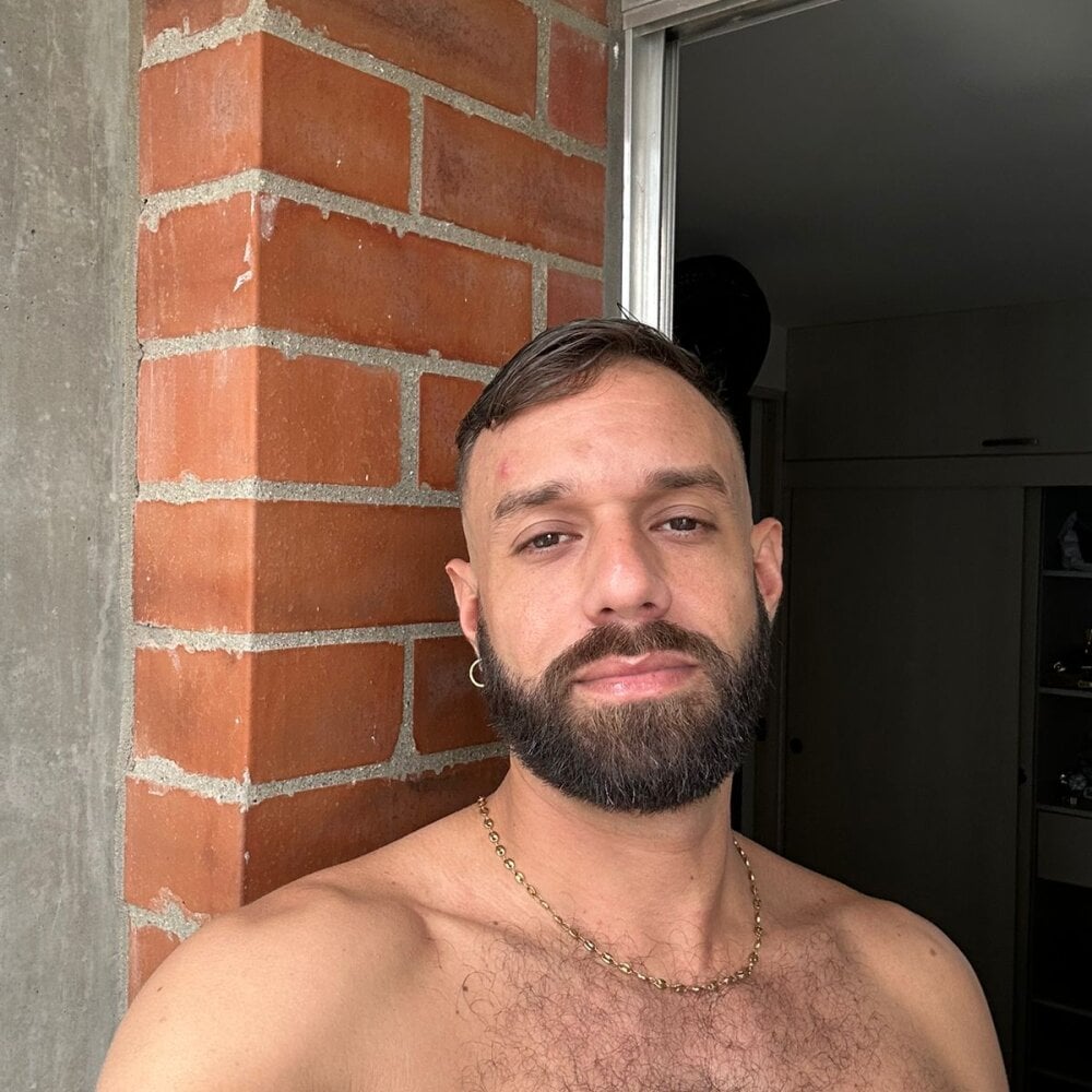 boy_latin001