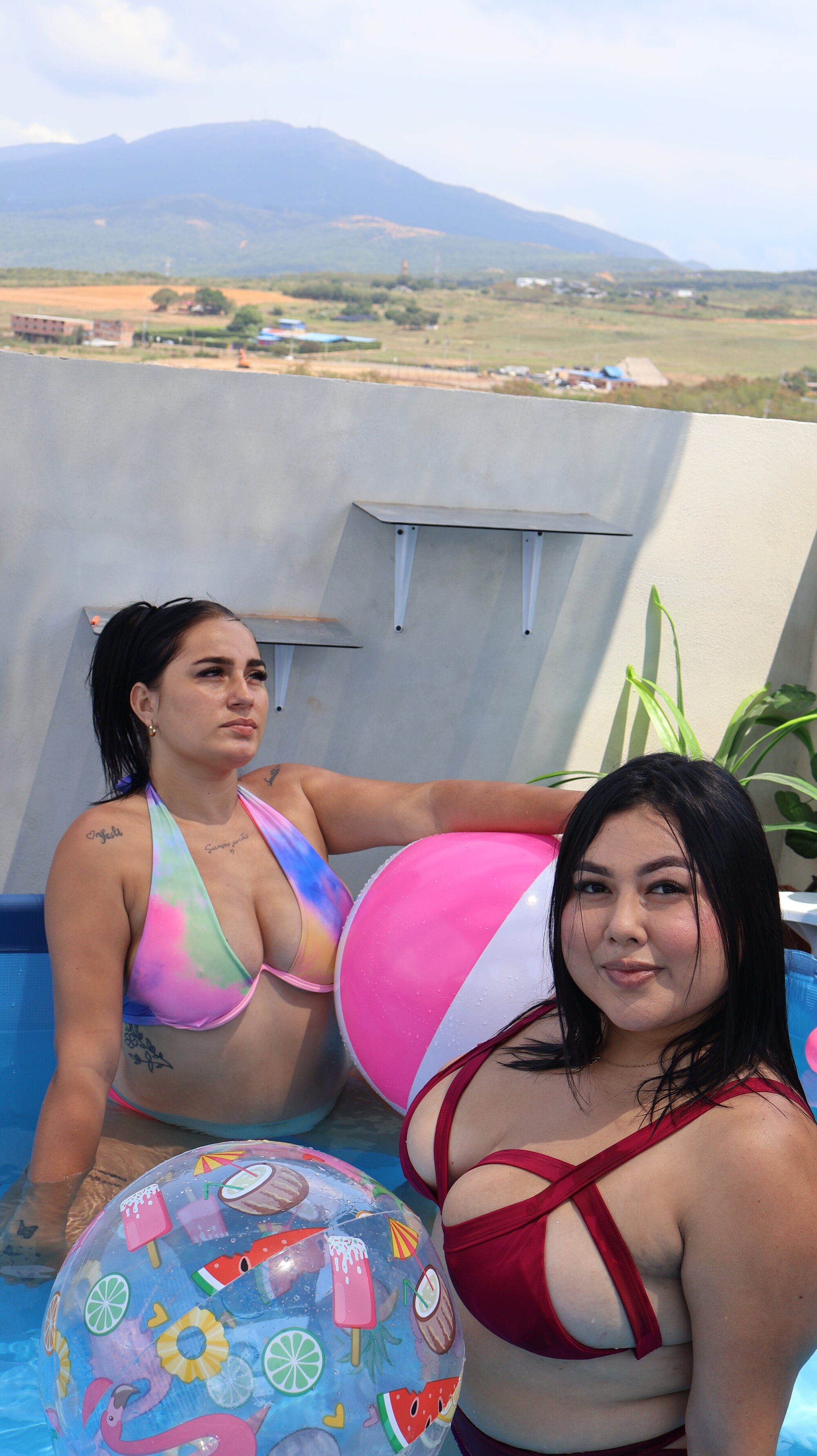 playroom_poolparty