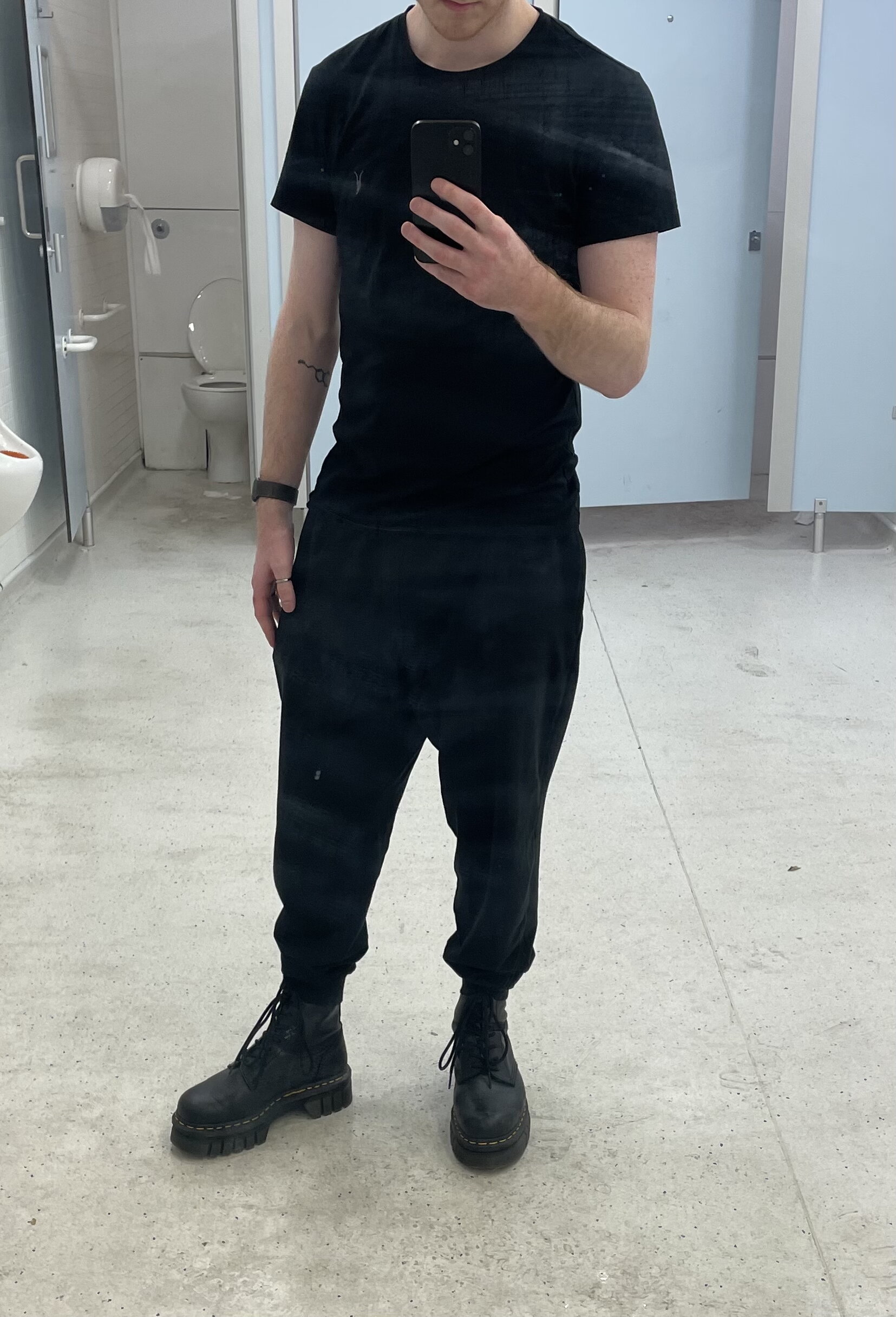 hornydeviluk