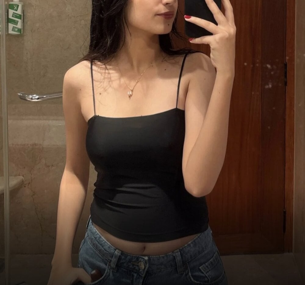 jazz_kaurr from stripchat