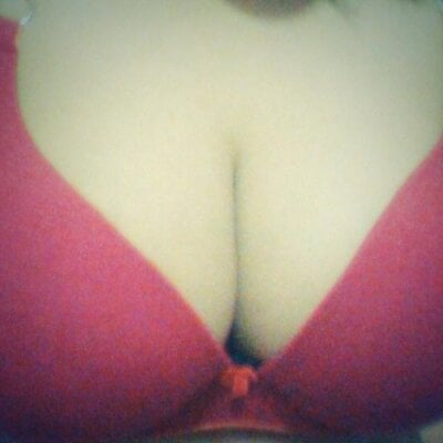 asianarabellaxox from stripchat