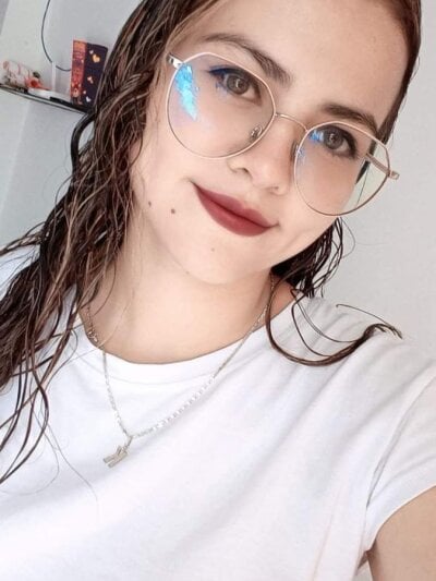 Abby_aliyaahh_