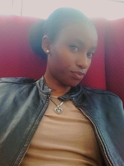 AMBEEHIVE - Stripchat Lovense Blowjob Cam2cam Girl 