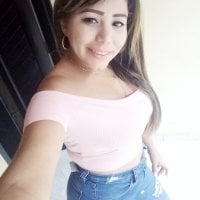 morena_baby's Offline Chat Room