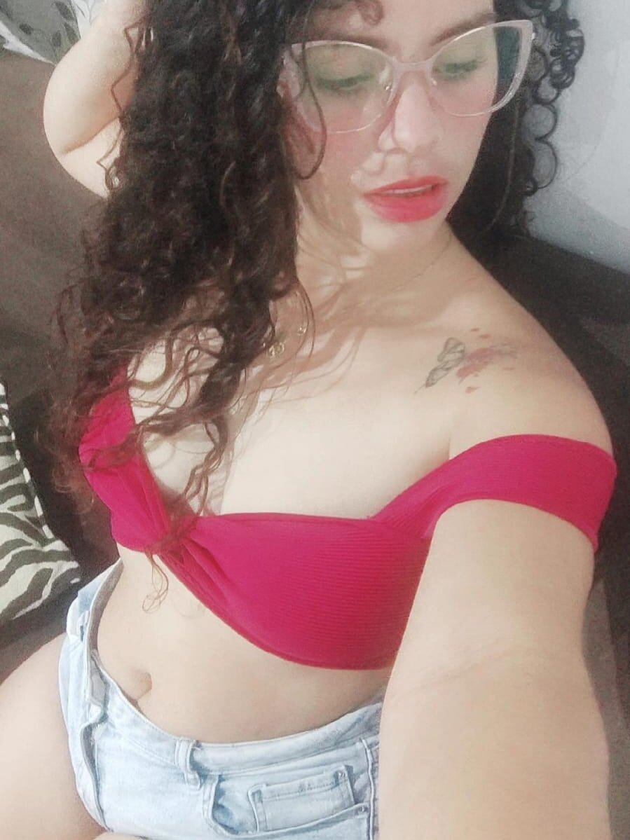 Vanessa-02