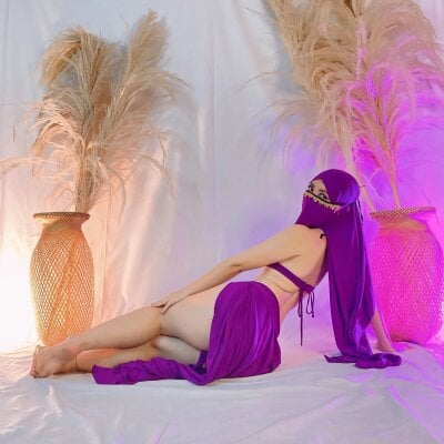 Yanna_hashim Female Twerkyoung Online Cam Adult