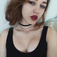 غرفة دردشة MargieGlam دون اتصال