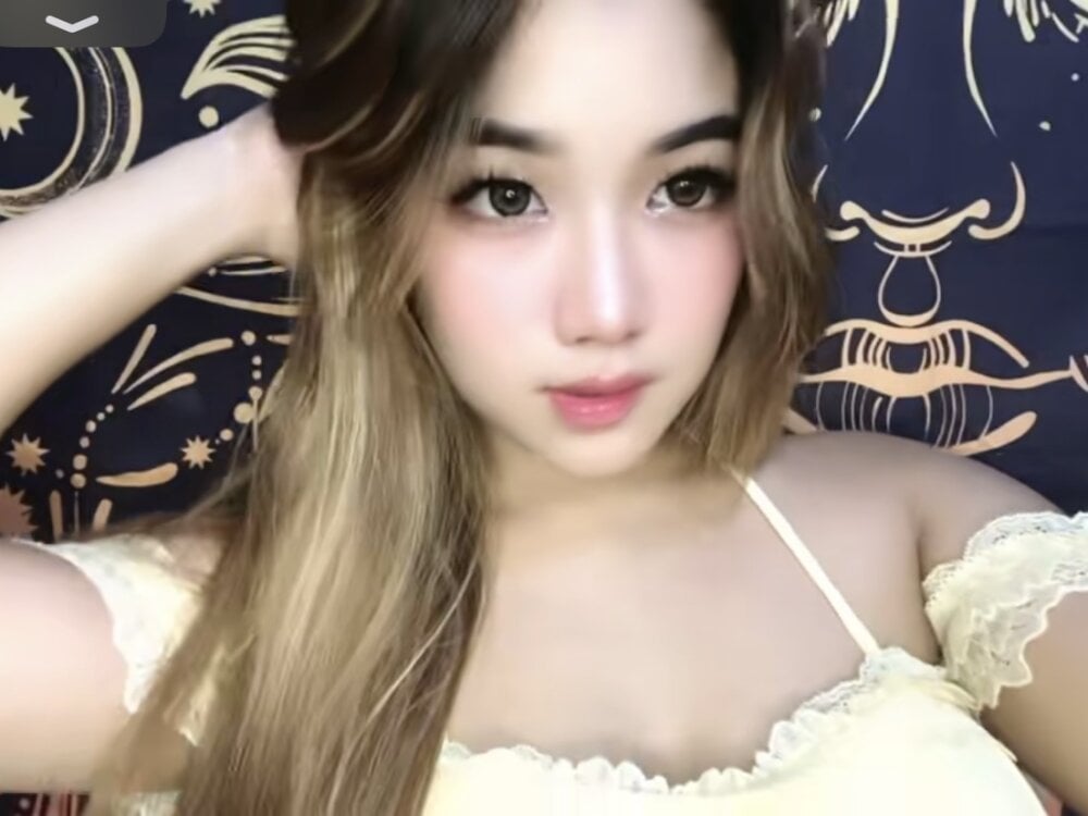 NaughtyKriselda profile