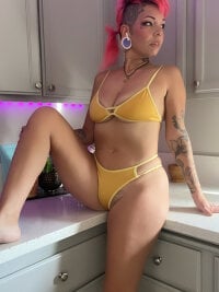 Eva_Monroe-