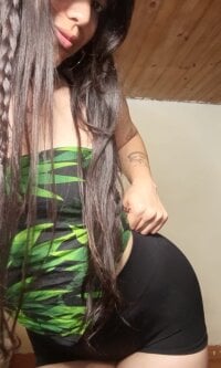 _sophiesweet777's webcam live show