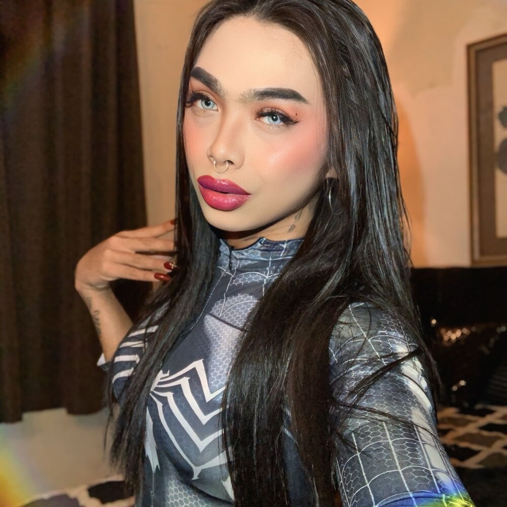 TSqueenOfCUM's Offline XXX Chat