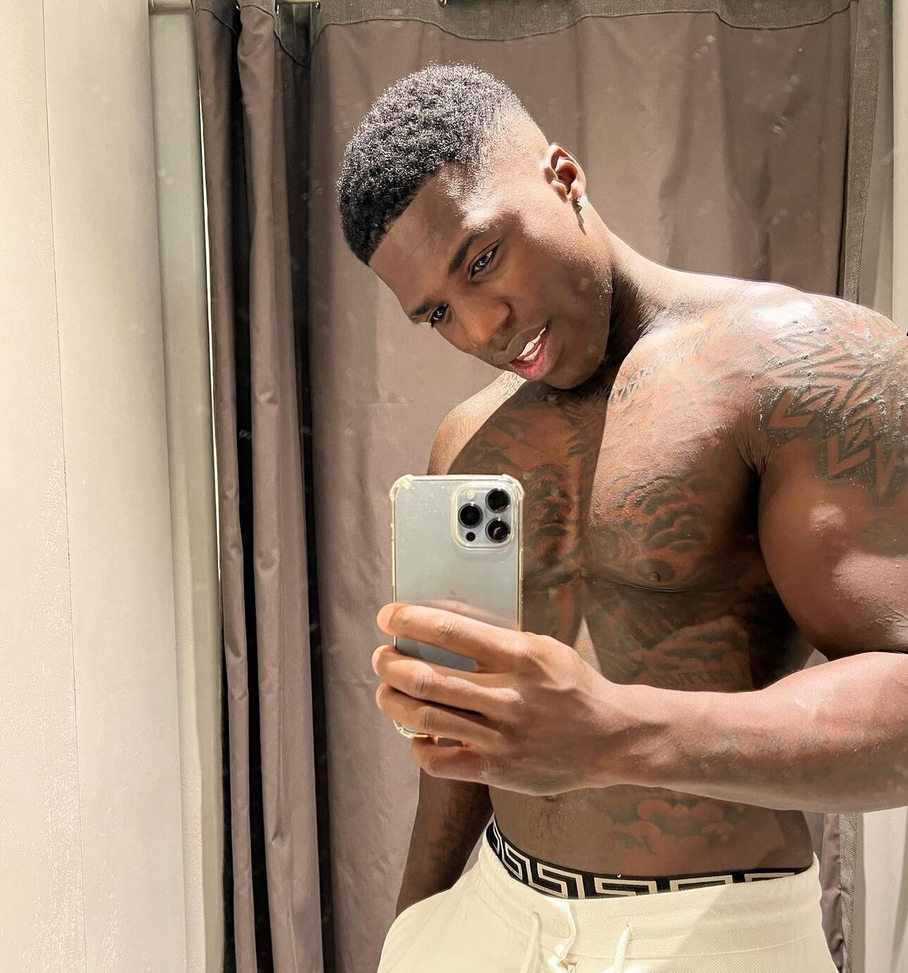 Henrywayne33