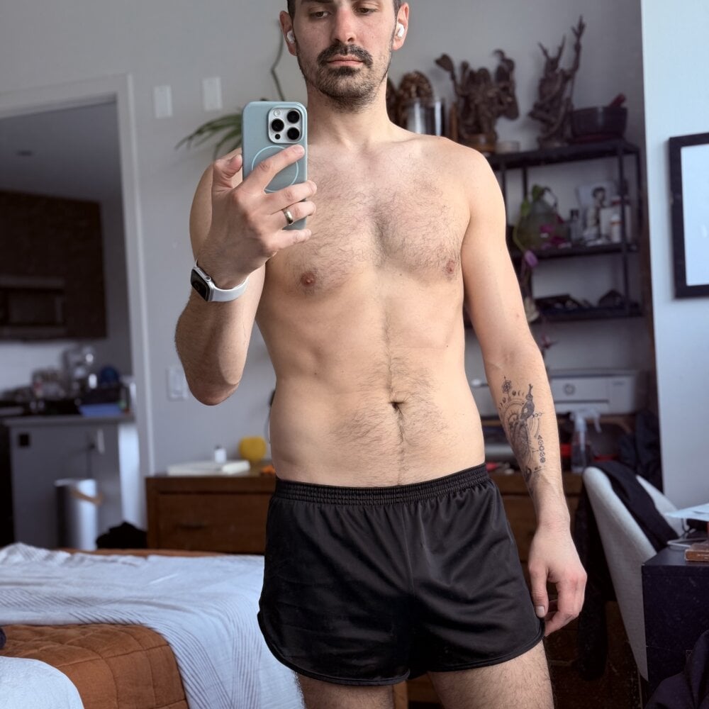 slingshotb8tor from stripchat