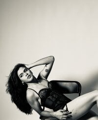 lizzywindsor's webcam live show