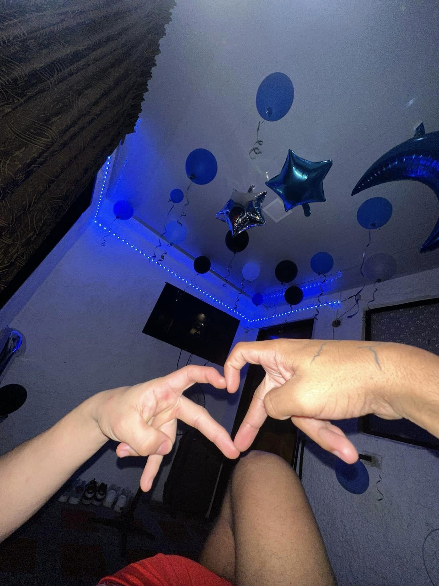 couplehotparty_