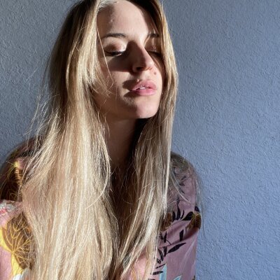 fairbluue ♿ live naked webcam